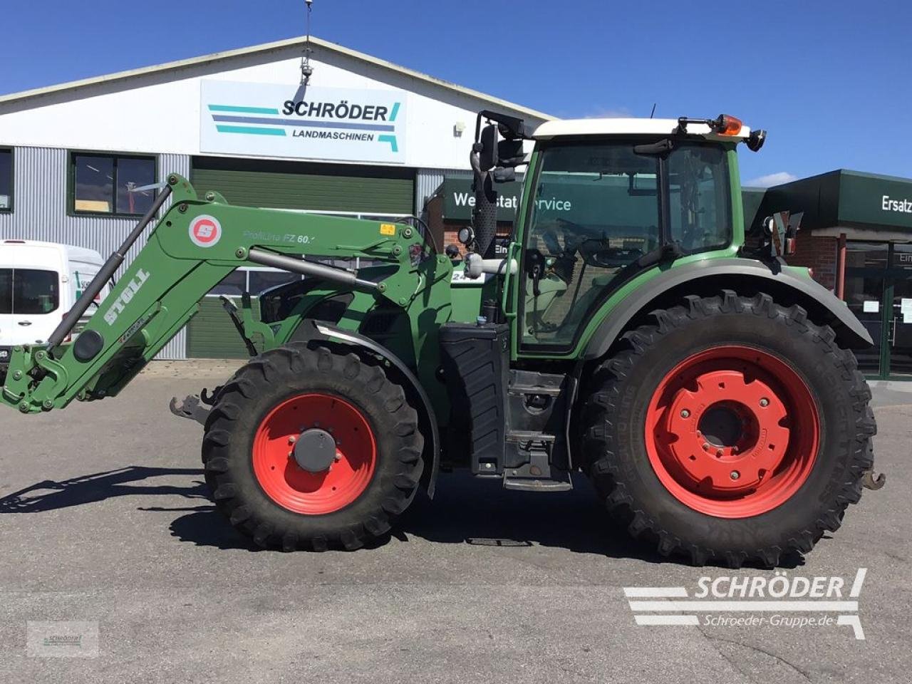 Traktor του τύπου Fendt 724 SCR PROFI PLUS | RTK | RADGEWICHTE, Gebrauchtmaschine σε Penzlin (Φωτογραφία 12)
